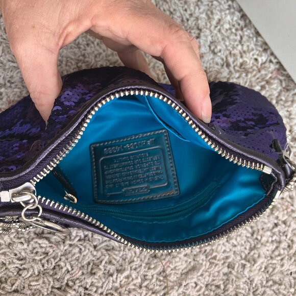 Indigo Coach Poppy Sequin Chain Limited Edition Demi Bag NWT - Picture 7 of 8